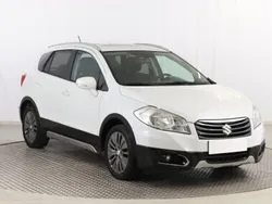 Biały Używany 2014 Suzuki SX4 S-Cross SUV | 29 999 zł (Uczciwa cena)