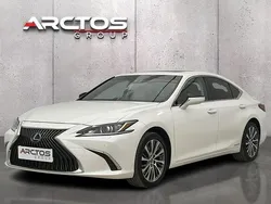 Biały Używany 2021 Lexus ES300 Sedan/Limuzyna | 123 900 zł
