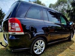 Używany 2010 Opel Zafira Minivan | 24 600 zł