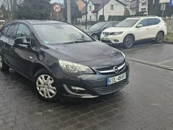 Brązowy Używany 2013 Opel Astra Sedan/Limuzyna | 24 900 zł (Uczciwa cena)