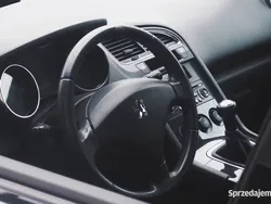Używany 2010 Peugeot 5008 Minivan | 13 900 zł (Dobra cena)