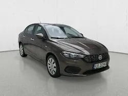 Brązowy Używany 2018 Fiat Tipo Sedan/Limuzyna | 24 969 zł (Uczciwa cena)