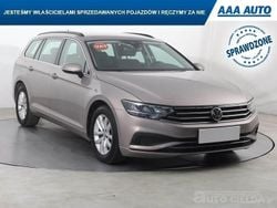 Beżowy Używany 2019 VW Passat | 65 999 zł (Dobra cena)
