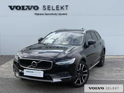 Czarny Używany 2023 Volvo V90 CC Kombi | 224 900 zł