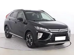 Czarny Używany 2017 Mitsubishi Eclipse Cross SUV | 77 999 zł (Uczciwa cena)