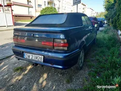 Granatowy Używany 1995 Renault 19 R.S. Kabriolet | 6500 zł