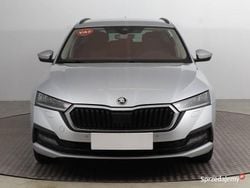 Srebrny Używany 2021 Skoda Octavia Kombi | 67 999 zł (Uczciwa cena)