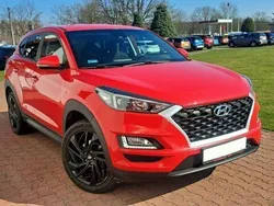 Czerwony Używany 2019 Hyundai Tucson SUV | 73 800 zł (Dobra cena)