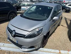 Szary Używany 2015 Renault Scénic III Business Minivan | 16 400 zł