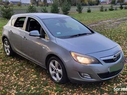 Używany 2010 Opel Astra Hatchback | 16 900 zł (Drogi)