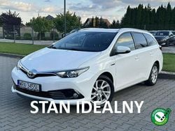 Biały Używany 2017 Toyota Auris Kombi | 55 500 zł (Uczciwa cena)