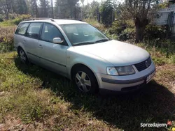 Srebrny Używany 1997 VW Passat Kombi | 2500 zł (Uczciwa cena)