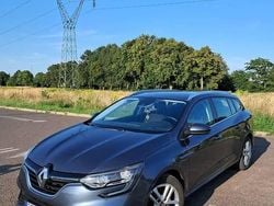 Używany 2018 Renault Mégane IV | 41 500 zł (Uczciwa cena)