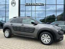 Szary Używany 2017 Citroën C4 Cactus Feel Hatchback | 36 400 zł (Uczciwa cena)