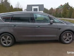 Grafitowy Używany 2015 Ford S-MAX S Minivan | 55 000 zł