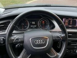 Szary Używany 2012 Audi A4 Sedan/Limuzyna | 39 900 zł (Uczciwa cena)