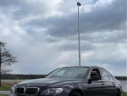 Niebieski Używany 2005 BMW 745 Sedan/Limuzyna | 29 900 zł