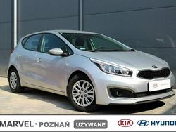 Srebrny (metalik) Używany 2016 Kia Ceed Hatchback | 43 900 zł