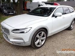 Używany 2018 Volvo V90 CC Kombi | 76 064 zł (Uczciwa cena)