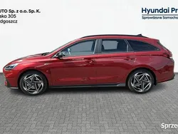 Czerwony (metalik) Używany 2024 Hyundai i30 N Line Kombi | 115 900 zł
