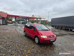 Czerwony Używany 2004 VW Sharan Minivan | 12 500 zł (Dość drogi)