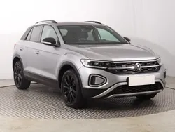 Szary Używany 2022 VW T-Roc SUV | 105 999 zł (Dość drogi)