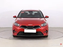 Czerwony Używany 2021 Kia Ceed 2 Kombi | 71 999 zł (Uczciwa cena)