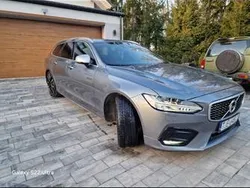 Grafitowy Używany 2019 Volvo V90 R-Design Kombi | 115 900 zł (Dość drogi)