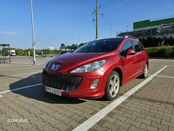 Czerwony Używany 2008 Peugeot 308 SW Premium Kombi | 9900 zł