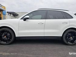 Biały Używany 2017 Porsche Cayenne SUV | 176 500 zł