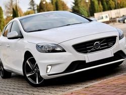 Biały (metalik) Używany 2013 Volvo V40 Kombi | 35 900 zł (Dość drogi)