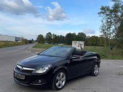 Czarny Używany 2007 Opel Astra Cabriolet Kabriolet | 9900 zł