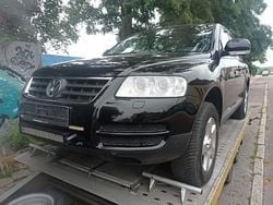 Czarny Używany 2005 VW Touareg R SUV | 15 900 zł
