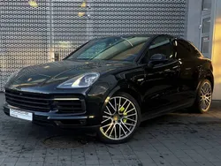 Jet black metallic Używany 2020 Porsche Cayenne SUV | 319 000 zł (Dobra cena)