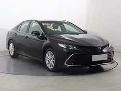 Czarny Używany 2021 Toyota Camry Sedan/Limuzyna | 111 999 zł (Uczciwa cena)