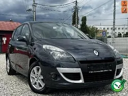 Szary (metalik) Używany 2010 Renault Scénic III Minivan | 18 900 zł (Uczciwa cena)