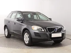 Szary Używany 2010 Volvo XC60 SUV | 33 999 zł (Uczciwa cena)