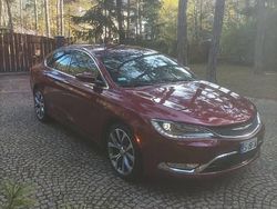 Bordowy Używany 2015 Chrysler 200 Sedan/Limuzyna | 58 800 zł