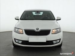 Biały Używany 2013 Skoda Octavia Hatchback | 22 499 zł (Uczciwa cena)