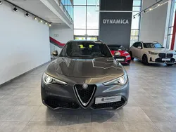 Szary Używany 2019 Alfa Romeo Stelvio Executive SUV | 117 900 zł (Uczciwa cena)