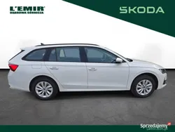 Biały Nowe 2024 Skoda Octavia Essence Kombi | 107 400 zł