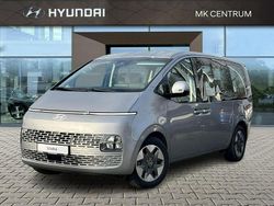 Srebrny Używany 2024 Hyundai Staria Minivan | 189 900 zł
