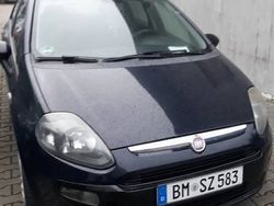 Granatowy Używany 2012 Fiat Grande Punto Hatchback | 11 500 zł (Uczciwa cena)