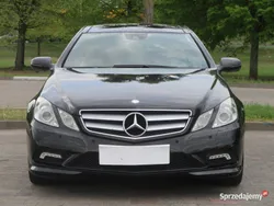 Czarny Używany 2009 Mercedes E350 Coupe | 55 999 zł