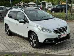 Biały Używany 2013 Peugeot 2008 SUV | 33 900 zł (Dość drogi)