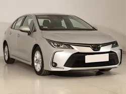 Srebrny Używany 2021 Toyota Corolla Sedan/Limuzyna | 67 999 zł (Uczciwa cena)