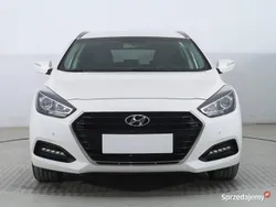 Biały Używany 2016 Hyundai i40 Kombi | 45 999 zł (Uczciwa cena)