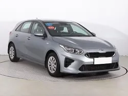 Szary Używany 2020 Kia Ceed 2 Hatchback | 44 999 zł (Uczciwa cena)