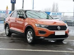 Pomarańczowy Używany 2018 VW T-Roc SUV | 77 999 zł (Super Cena)