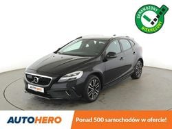 Czarny Używany 2017 Volvo V40 CC Kombi | 65 700 zł (Dość drogi)